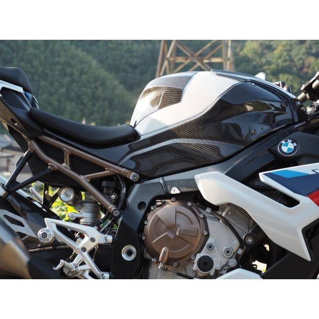 BMW S1000RR K67 マジカルレーシング タンクサイドカバー 綾織 Magical Racing マジカルレーシング タンクサイドカバー タイプ