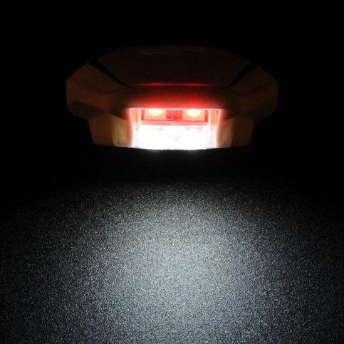 LighTech ライテック アジャスタブル ナンバー プレート ホルダー タイプ：スタンダード NUDA 900 HUSQVARNA ハスクバーナ フェンダーレスキット 外装の画像
