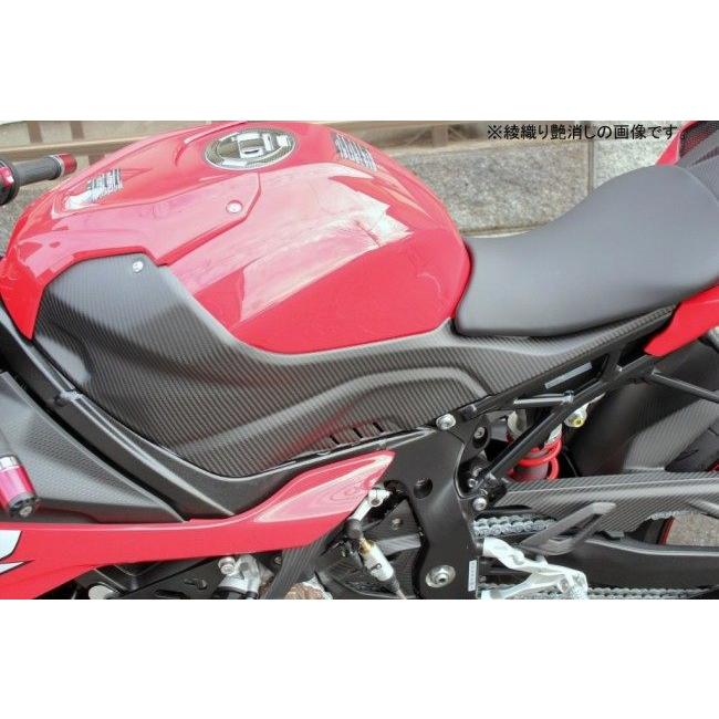 SPEEDRA スピードラ タンクサイドカバー ドライカーボン タイプ：綾織り／艶あり S1000RR S1000R M1000R BMW サイドカウル・サイドカバー カウル関連 外装の画像