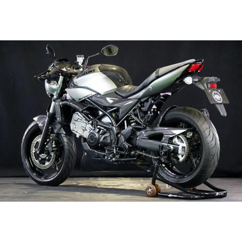 A-TECH エーテック ラジエターホースカバーSPL タイプ：白FRP / クリアー塗装：あり SV650 SV650X SUZUKI スズキ ラジエーター 冷却関連 エンジンの画像