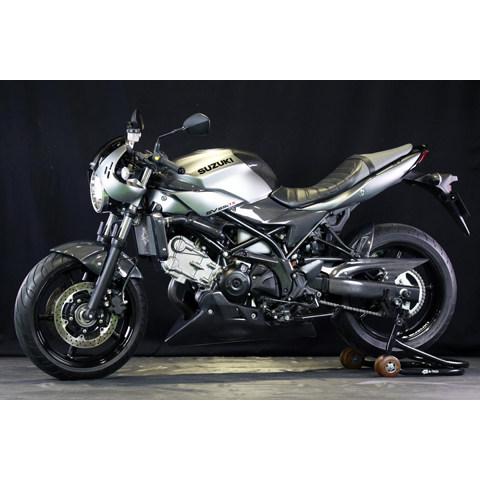 A-TECH エーテック ラジエターホースカバーSPL タイプ：白FRP / クリアー塗装：あり SV650 SV650X SUZUKI スズキ ラジエーター 冷却関連 エンジンの画像