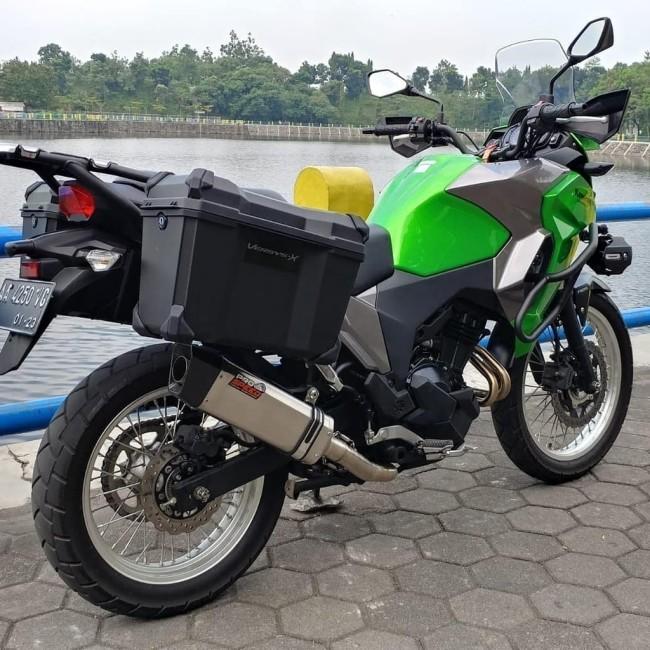 カワサキヴェルシスX250マニホールドマフラー