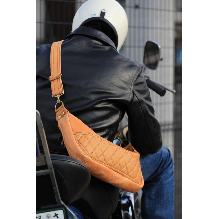 DIN MARKET ディンマーケット SHM LEATHER SHOULDER BAG(SHM レザー ショルダー バッグ) ショルダーバッグ バッグの画像