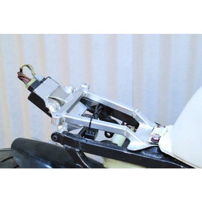 T2 Racing T2レーシング オリジナルアルミシートレール TZR250 YAMAHA ヤマハ シートレール・シートフレーム フレームの画像