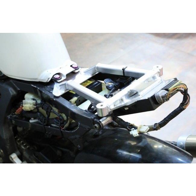 T2 Racing T2レーシング オリジナルアルミシートレール TZR250 YAMAHA ヤマハ シートレール・シートフレーム フレームの画像
