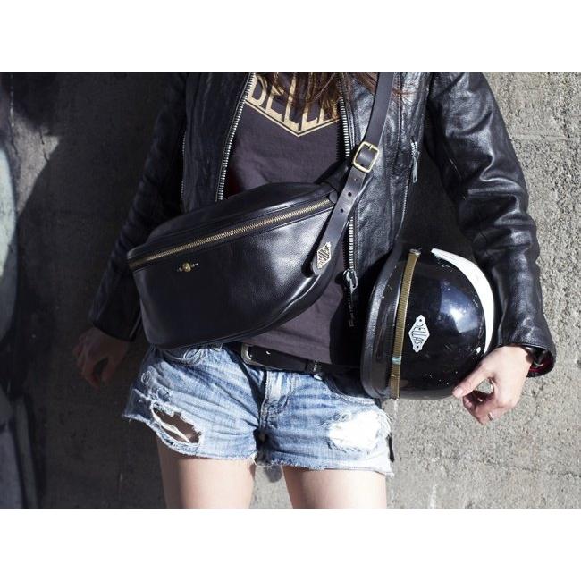モーターロック　レザーショルダーバッグ Motor Rock モーターロック 【Dellas Leathers】 上質で使いやすい革の
