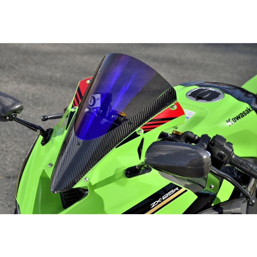 カワサキZX25R　マジカルレーシングカーボントリムスクリーン Magical Racing（マジカルレーシング） カーボントリムスクリーン