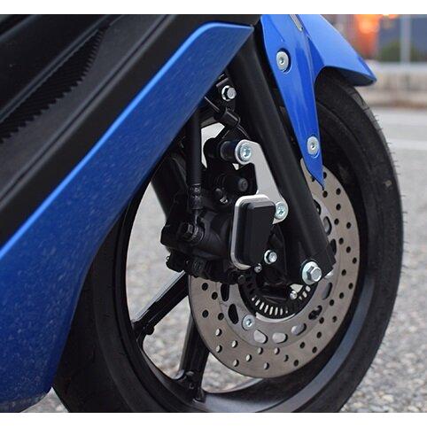 ATop エートップ キャリパーカバー キャリパーガード プロテクター カラー：ブルー NMAX125 NMAX155 YAMAHA ヤマハ フレームの画像