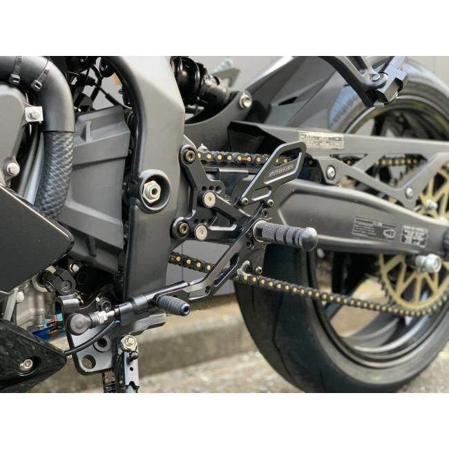 STRIKER ストライカー スペシャルステップキット Ninja ZX-25R