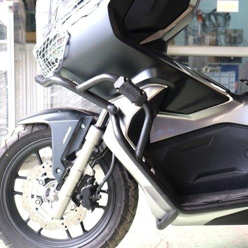 ADV150 SRCクラッシュガード SRC エスアールシー クラッシュバー ADV150 HONDA ホンダ