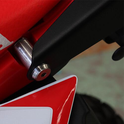 CRF250RALLY SRCリアキャリア セット ボルト・調整スペーサー付 CRF250RALLY SRCリアキャリア セット ボルト・調整スペーサー付 SRC