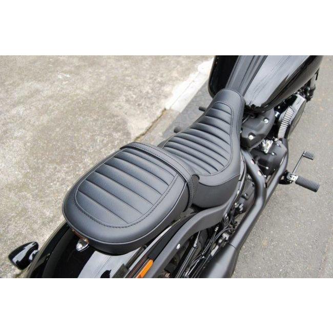 ハーレーダビッドソン KandH バイクシート 黒 レザー ストライプ