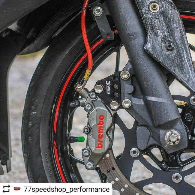 WR3 ダブルアールスリー フロントキャリパーサポート BREMBO用 カラー