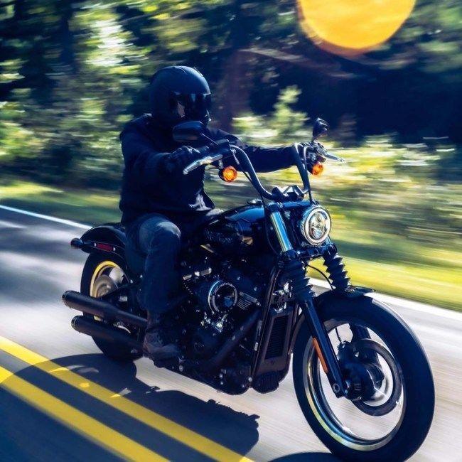 Rinehart ラインハート Moto Series 90° Velocity エアクリーナー カラー：クロム  ツーリング ソフテイル HARLEY-DAVIDSON ハーレーダビッドソン 吸気関連_2