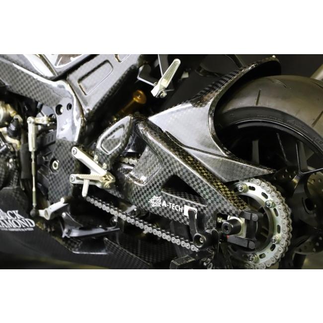 A-TECH エーテック スイングアームカバー 素材：CDC 平織ドライカーボン / タイプ：左右セット CBR1000RR-R HONDA ホンダ スイングアームカバー・プロテクターの画像