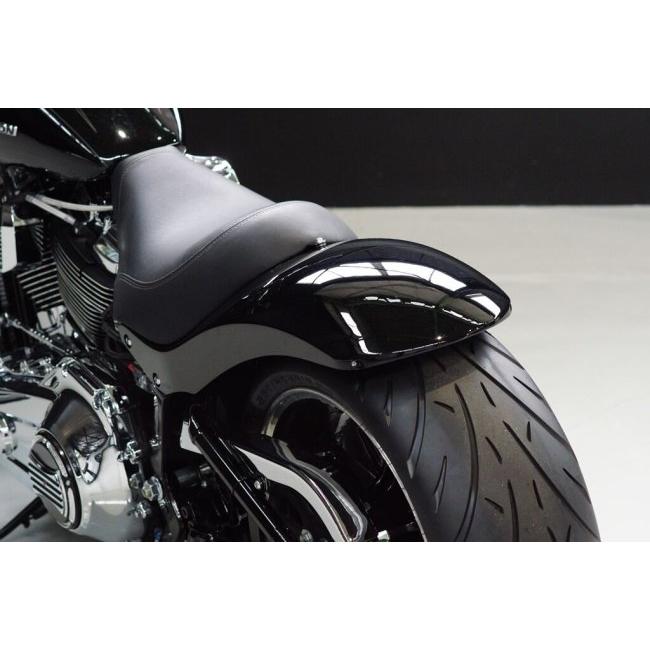 値下げハーレーダビッドソン　ブレイクアウト　ノイズ　リアフェンダー　シートset Custom Factory Noy's カスタムファクトリーノイズ ショートリヤ