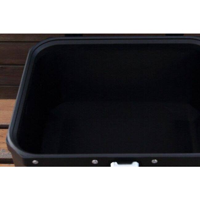 COOCASE クーケース Q3 アルミトップケース 65L カラー：ブラック HONDA ホンダ SUZUKI スズキ YAMAHA ヤマハ KAWASAKI カワサキ トップケース・テールボックス
