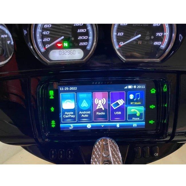 ハーレー ツーリングApple CarPlayオーディオキット