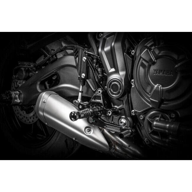 GILLES TOOLING ギルズツーリング アジャスタブル バックステップ
