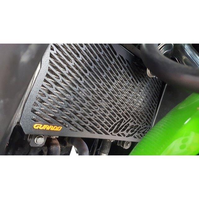 GUARDO ガルドー Stainless Steel Radiator Guard NINJA300 ニンジャ 300 KAWASAKI カワサキ ラジエーターコアガード・オイルクーラーコアガード 冷却関連の画像