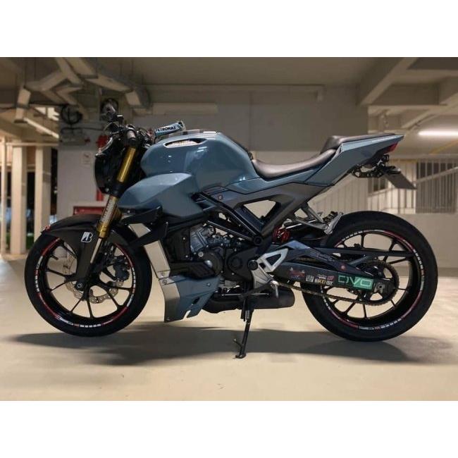 SNB エスエヌビー Dressed-up Fairing CB300R Color：Metallic Red HONDA ホンダ ...