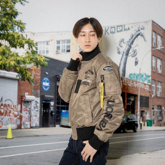 VANSON（バンソン） MA-1ジャケット サイズ：M オールシーズン