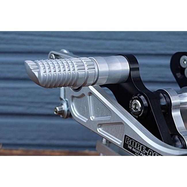 BOREーACE - BORE ACE ボアはやりっ子 うしろ側足つき 印字機3000 色合い：オール黒いこと SR400 YAMAHA ヤマハ 足つき 足回転運動