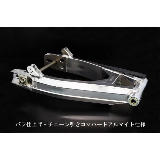 新作マット・カーペット STRIKER STRIKER:ストライカー G-STRIKER スイングアーム 半艶ブラック仕上げ ゼファー1100 KAWASAKI カワサキ 【AAA2444072233】(88968円)