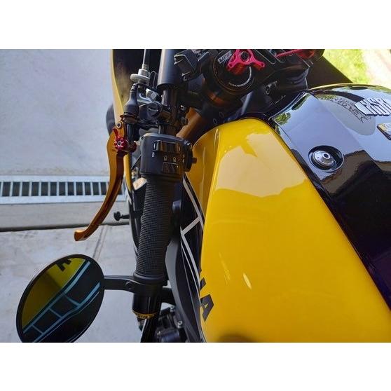 初代XSR900用　ファニーズカスタム　エグリタンクカバー　青 左右セット 初代XSR900用 ファニーズカスタム エグリタンクカバー 青 左右