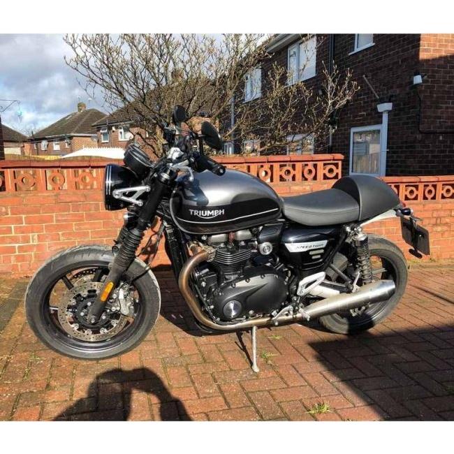 Pyramid Plastics ピラミッドプラスチック Seat Cowl Speed Twin TRIUMPH トライアンフ シングルシートカウル シート関連 外装の画像