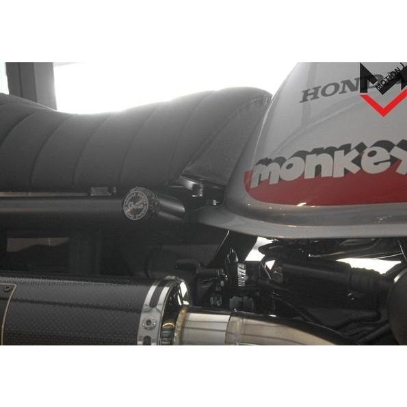 モンキー125 純正シート　ブラケット・ゴム付 モンキー125 純正シート （ブラケット、ゴムクッション付