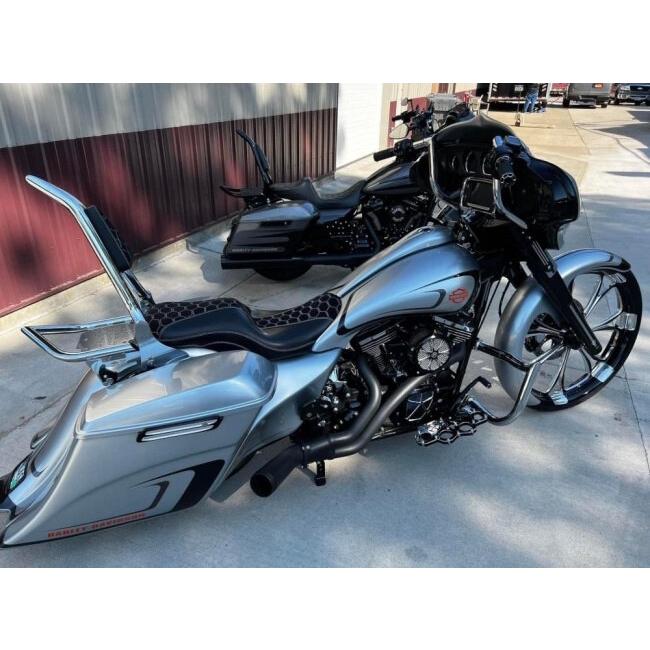 Siouxicide Choppers スーサイドチョッパーズ Touring Military ラゲッジラック カラー：ブラック / タイプ：USMC ツーリング リアキャリア 外装_1