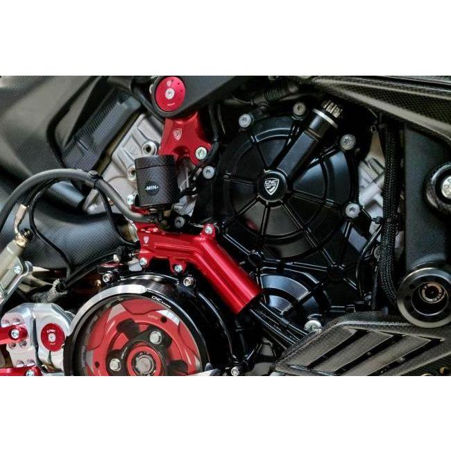 CNC Racing シーエヌシーレーシング リザーバータンクブラケット付きリアブレーキホースガード カラー：レッド STREETFIGHTER V4 V4S SP2 DUCATI ドゥカティ | CNC RACING | 04