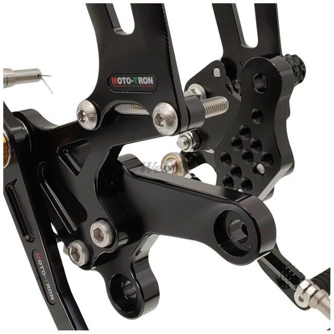 MOTO-TRON RACING モトトロンレーシング バックステップ キット カラー