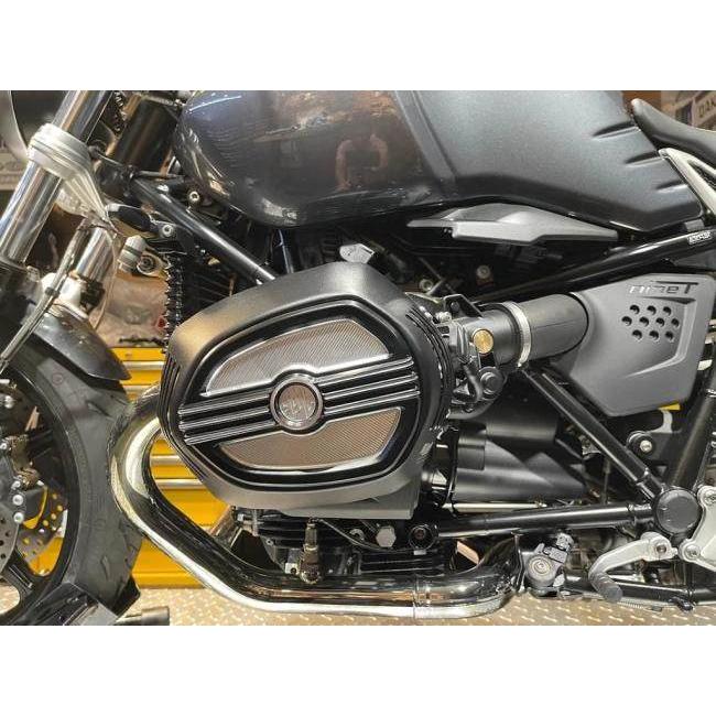 DK design ディーケーデザイン クラシックシリンダーヘッドカバー R nineT(14-20) カラー：シルバーゴールド BMW ブラック＋ホワイト nineT ヘッドカバー_1