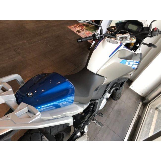 DK design ディーケーデザイン BMW G310R ストリームライン シングルシートカバー カラー：ブルー シングルシートカウル シート関連 外装 | YAMAHA | 02