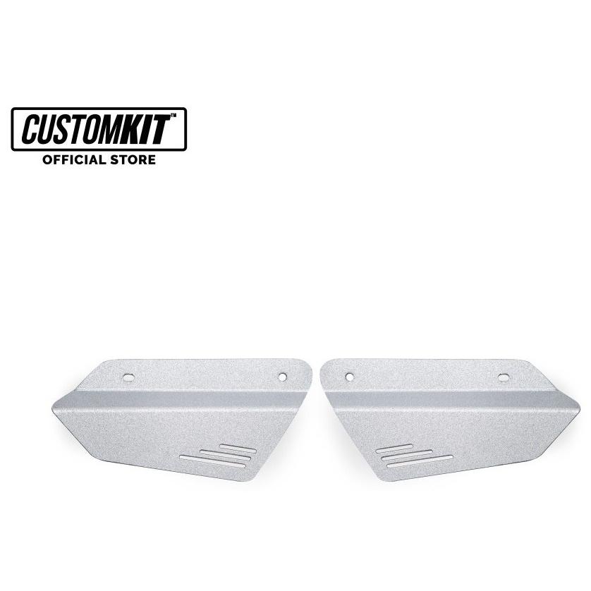 CustomKit カスタムキット Side Plate AERO with Holes XSR155 カラー：Silver YAMAHA ヤマハ サイドカウル・サイドカバー カウル関連 外装 | 