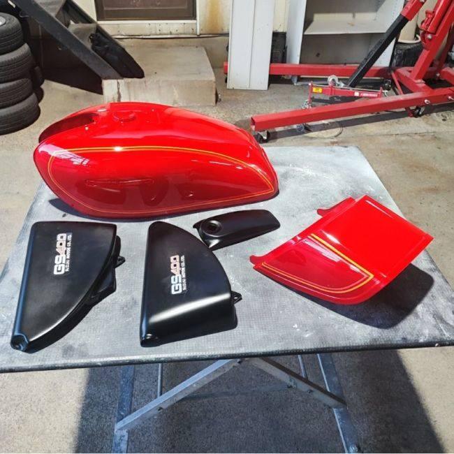 ACP エーシーピー Eライン 赤ベース ラインステッカー GS400 SUZUKI 