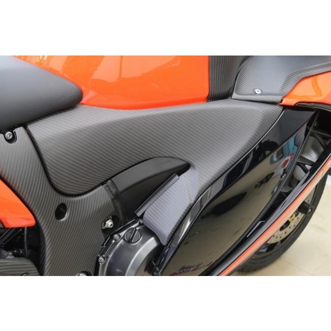 SPEEDRA（スピードラ） サイドカバー ドライカーボン 仕様：綾織り艶