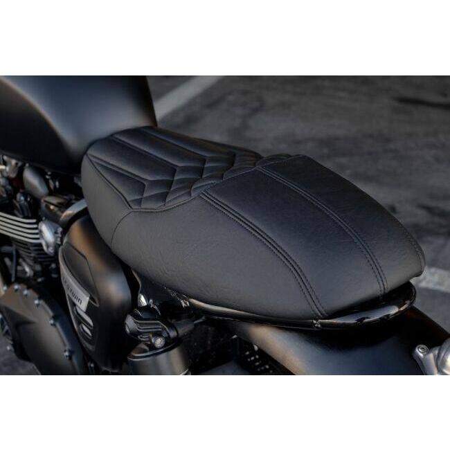 Motone製　トライアンフ　カフェシート Motone Customs モートーンカスタムズ シート SPEED CAFE TWIN 1200
