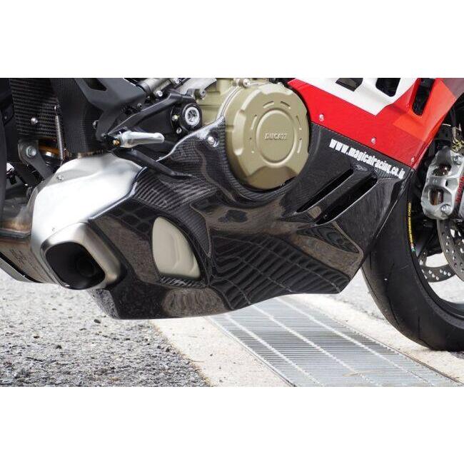 Magical Racing マジカルレーシング アンダーカウル タイプ：平織りカーボン製 / MagiVeilセラミックコーティング：なし Panigale V4R DUCATI ドゥカティ 外装_1