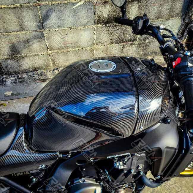 RPM CARBON アールピーエムカーボン タンクカバー XSR900 仕上げ：ツヤなし / 仕様：鍛造カーボン YAMAHA ヤマハ タンク関連 外装
