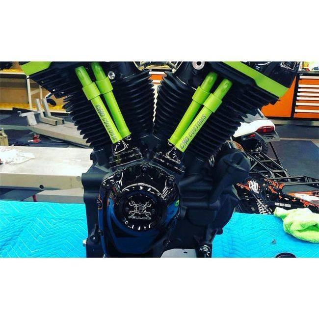 FEULING フューエリング ギアクロスロゴ ポイントカバー 2穴 カラー：ブラック(9137) ミルウォーキーエイト HARLEY-DAVIDSON ハーレーダビッドソン エンジン