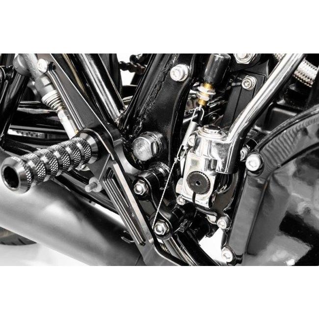 PMC ピーエムシー BILLETバックステップ TYPE-Z カラー：シルバー Z1 Z2 KZ900 Z750A4 Z750A5 Z750D1 KZ1000 KZ1000MKII Z750FX Z1-R KAWASAKI カワサキ 足回り | PMC | 04