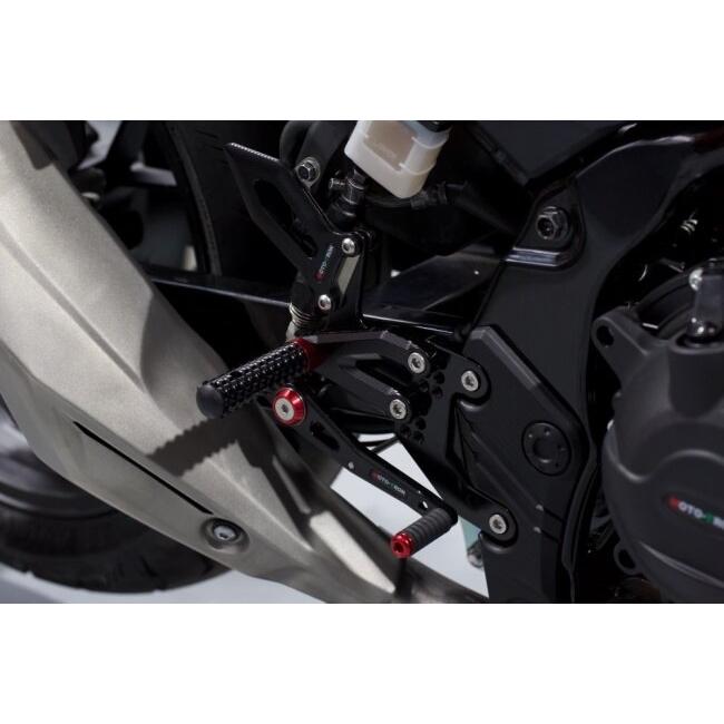 MOTO-TRON RACING モトトロンレーシング バックステップキット カラー