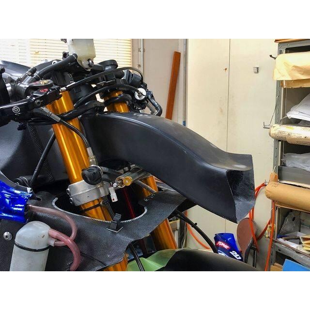 CLEVER WOLF クレバーウルフ ストレートダクト／ステーセット YZF-R1 YAMAHA ヤマハ エアスクープ・エアダクト 外装_4