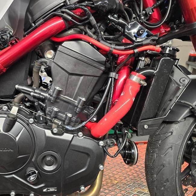 SAMCO SPORT サムコスポーツ クーラントホース(ラジエーターホース) カラー：アーバンカモフラージュ(限定色) CB750 Hornet750 XL750 Transalp HONDA ホンダの画像