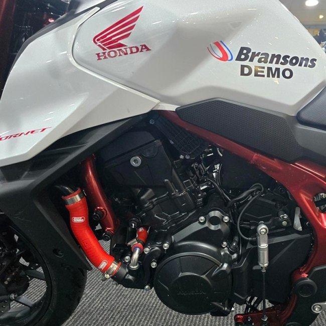 サムコスポーツ samco ラジエターホース SAMCO サムコ SAMCO SPORT サムコスポーツ クーラントホース ラジエーターホース カラー レッド 限定色 ZX 25R 4R 4RR KAWASAKI カワサキ ラジエーター 冷却関連 エンジン ウェビック1号店 - 通販 - Yahoo ショッピング