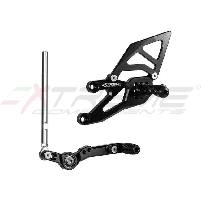EXTREME COMPONENTS エクストリームコンポーネンツ GP EVO バックステップキット (正/逆シフト対応) タイプ：アルミヒールガード付き（ブラック） R7 ステップ_1