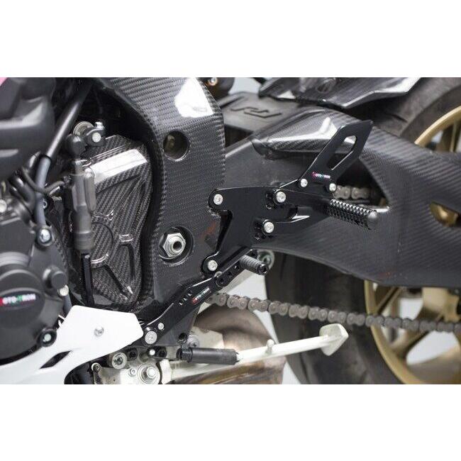 MOTO-TRON RACING モトトロンレーシング レーシングバックステップキット YZF-R1 YAMAHA ヤマハ バックステップ ステップ 足回り_3